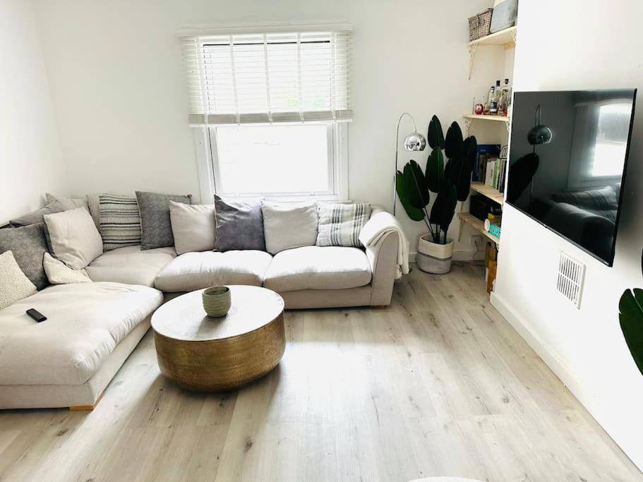 Stunning 2 Bedroom Flat Camden London Eksteriør bilde